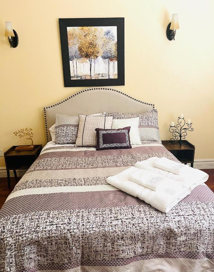 Private Master Suite With Sauna And Bathtub Fair Oaks Exterior photo